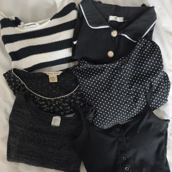 Preloved Blouse Crop Top and Knit