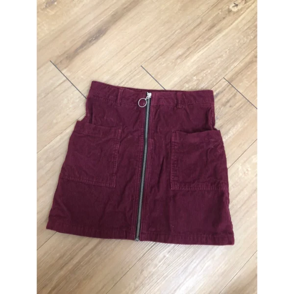 PRELOVED   TOPSHOP Skirt   Maroon   Size 6