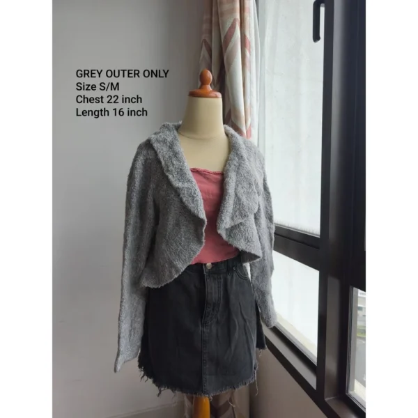 Preloved Women Knitwear   Cardigan  Preloved Cardigan